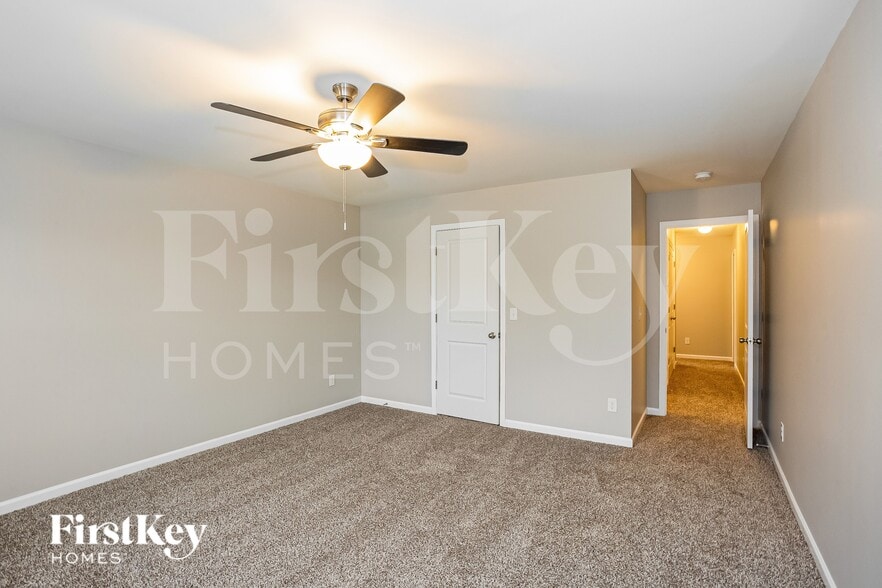 Building Photo - 12527 Gotland Rd