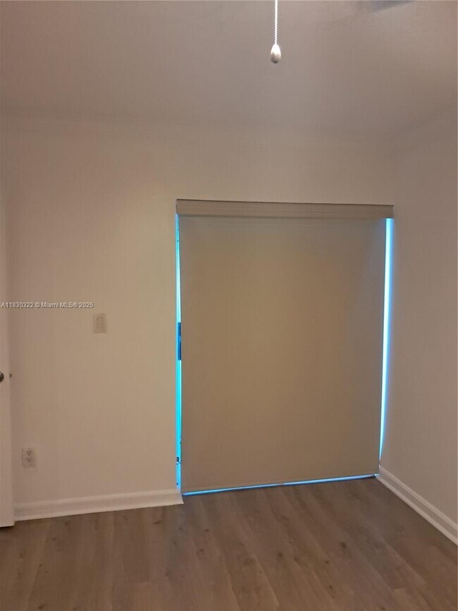 Building Photo - 3559 Magellan Cir