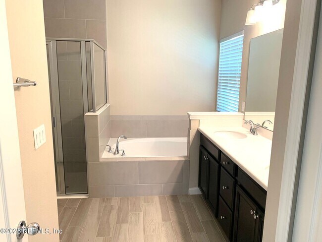 Building Photo - 7165 Longleaf Branch Dr