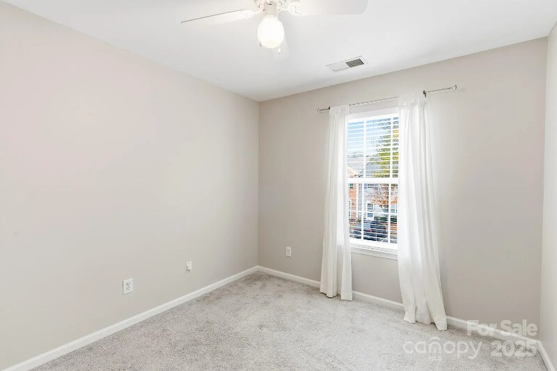 Building Photo - 6728 Rothchild Dr