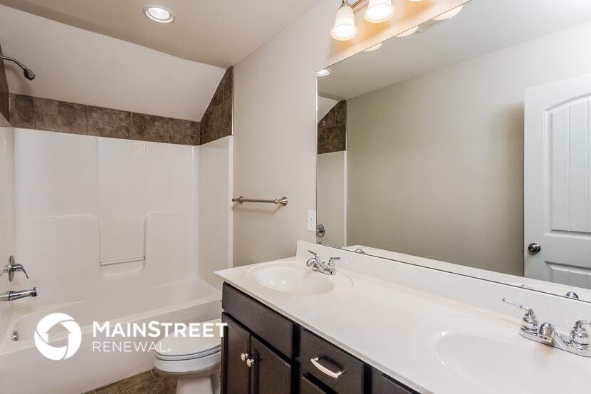 Building Photo - 10505 Evanwood Dr