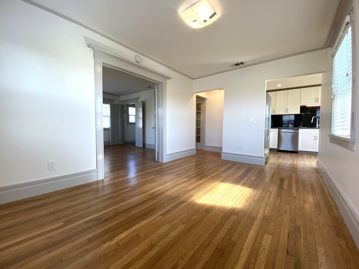 Living Room-Looking South - 857 53rd St