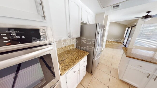 Building Photo - 17410 St Andrews Dr