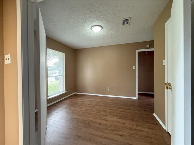 Building Photo - 10322 Autumn Meadow Ln