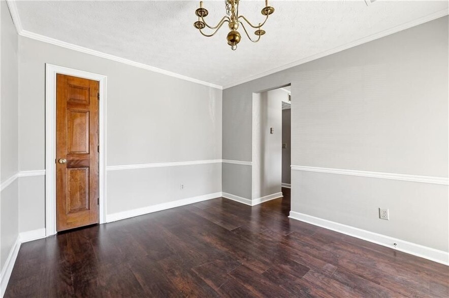 Building Photo - 6148 Winfield Ct