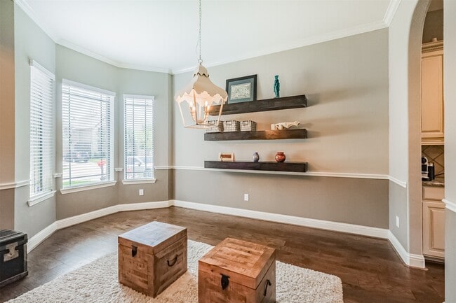 Building Photo - 27002 Calaway Falls Ln