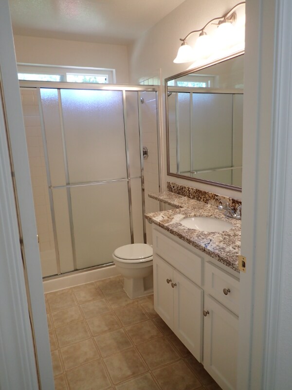 Building Photo - 1662 Stanmore Dr