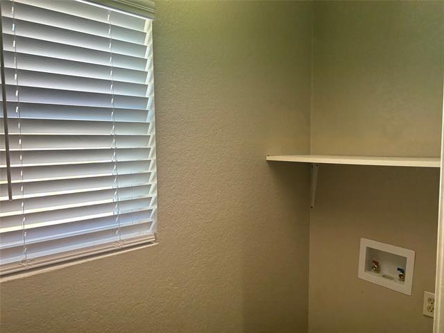 Building Photo - 604 Shady Grove Dr