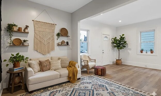 Building Photo - 207 Boyden St