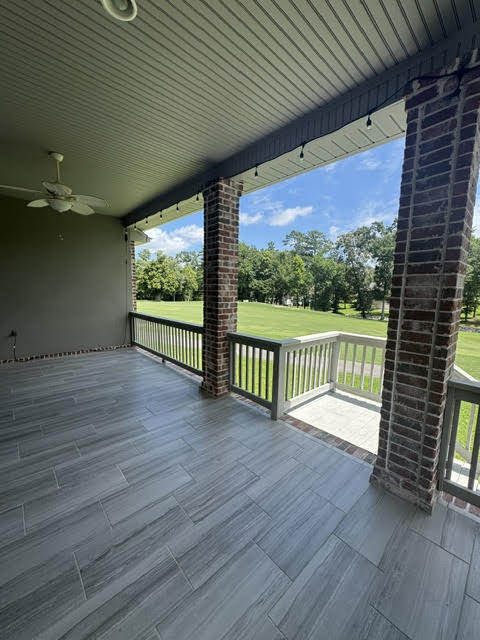 Building Photo - 87112 Highpoint Dr