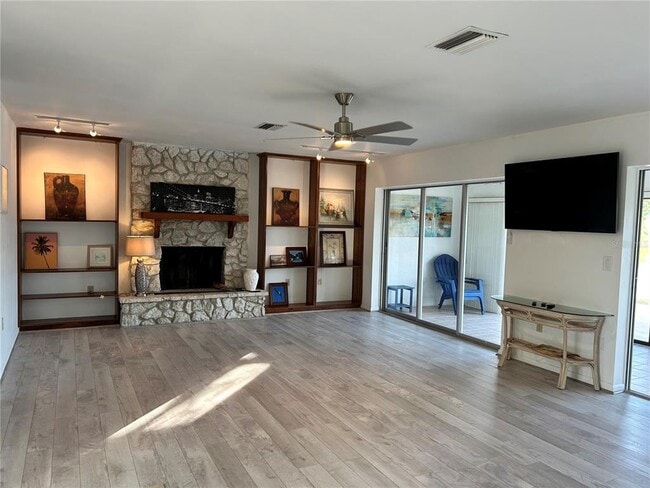 Building Photo - 8611 51st Ave W