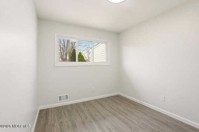 Building Photo - 28 Brandies Rd