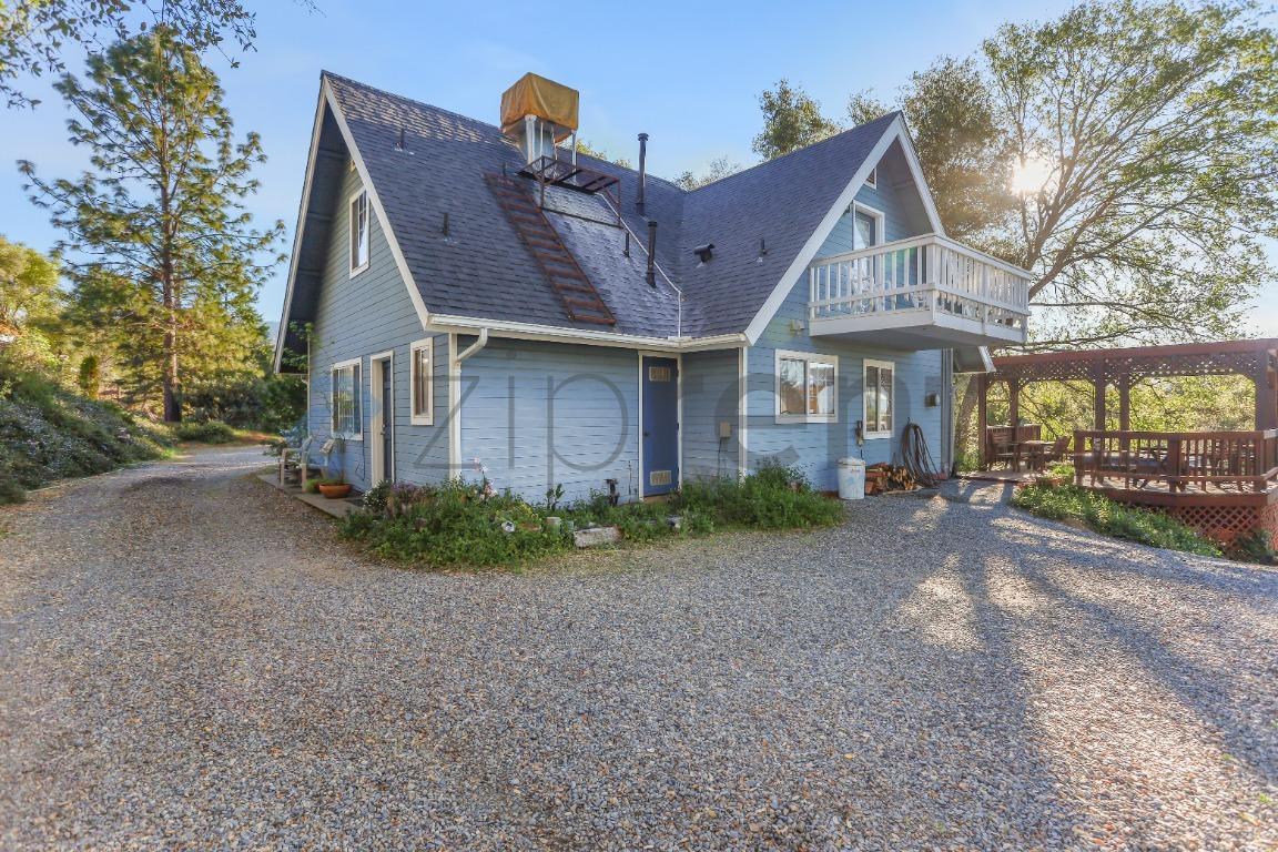 Building Photo - 44606 Silver Spur Trail