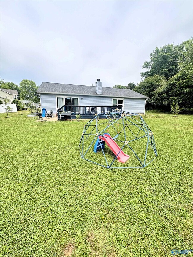 Building Photo - 105 Whisperbrook Cir