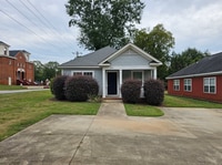 Building Photo - 1203 S Fant St