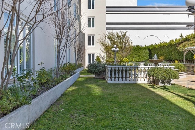 Building Photo - 1424 N Crescent Heights Blvd