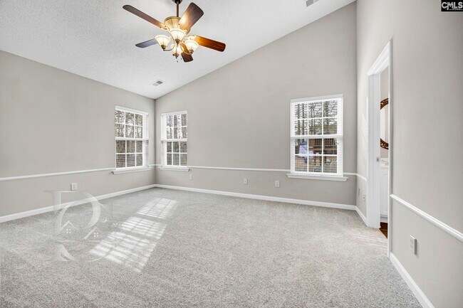 Building Photo - 520 Menauhant Ct