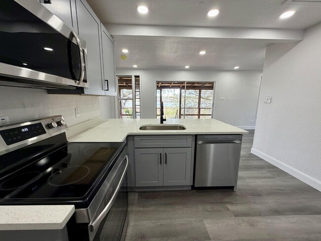 Building Photo - Peaceful Elevated Villa Near the Lake – Fully Renovated | $1,950/month