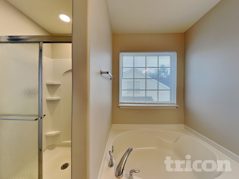 Building Photo - 5350 Esher Drive