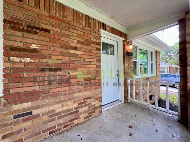 Building Photo - 3304 Margrave Rd