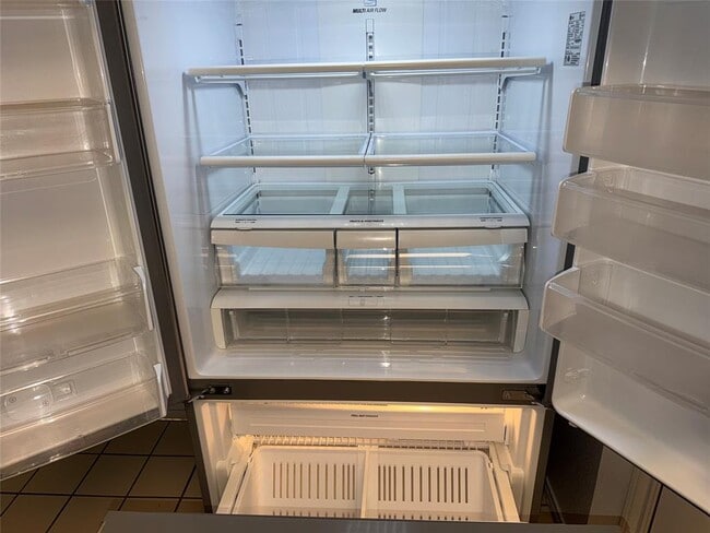 Building Photo - 1321 Piney Creek Ln