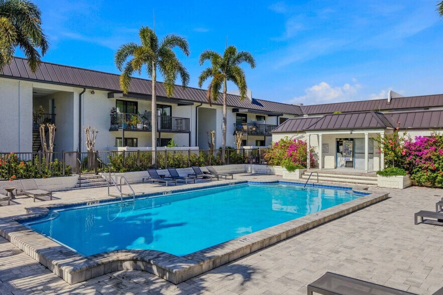 Building Photo - 3909 W Cleveland St