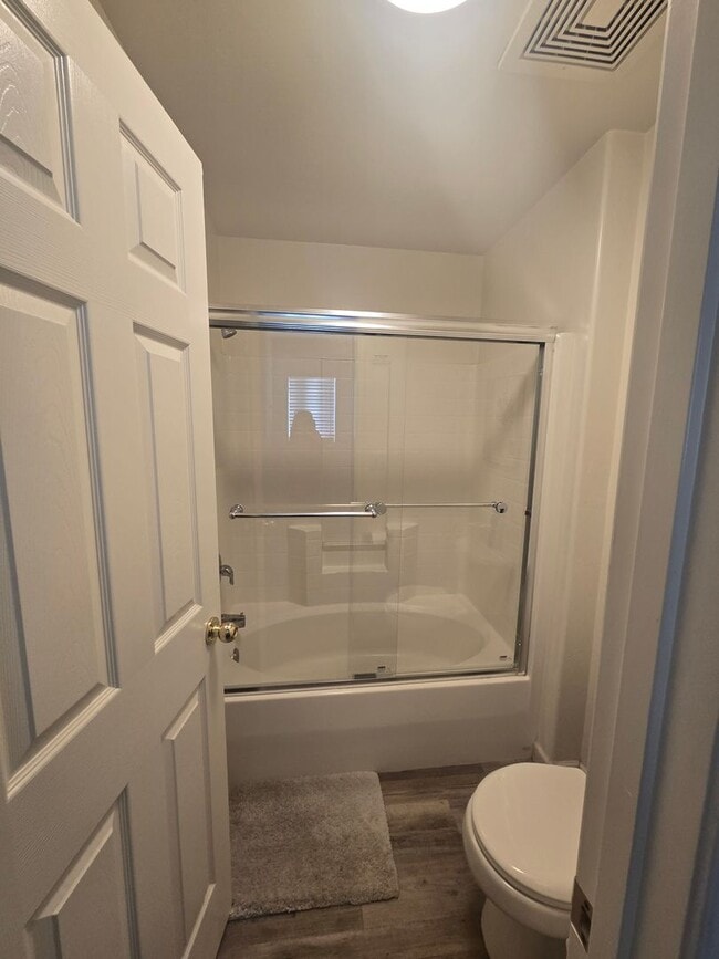 Building Photo - Beautiful 3BD 2BA home for rent in Hanford!