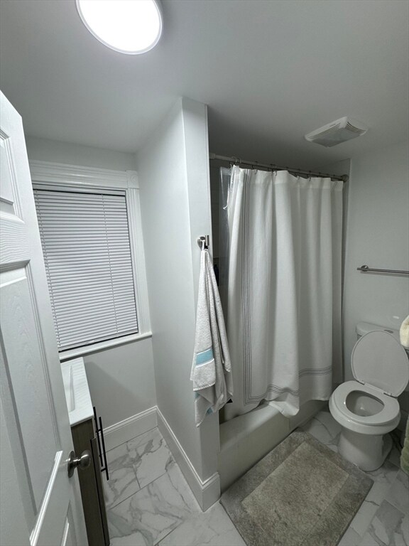 Building Photo - 175 Everett St