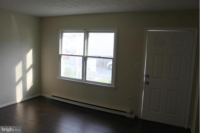 Building Photo - 414 Cornwallis Ct