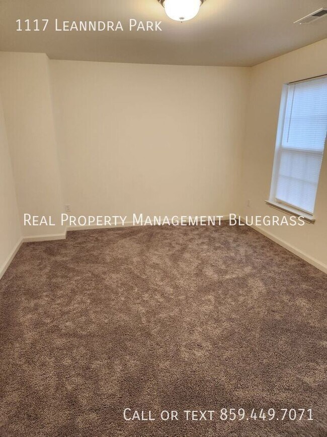 Building Photo - 1117 Leanndra Pk