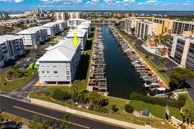 Building Photo - 4511 Bay Beach Ln