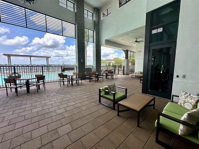 Building Photo - 9076 NW 158th St