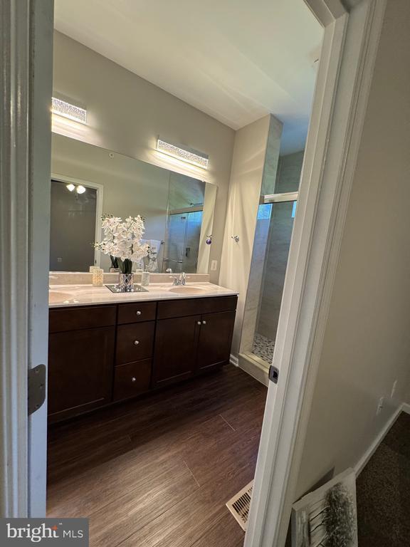 Building Photo - 4619 Forest Pines Dr