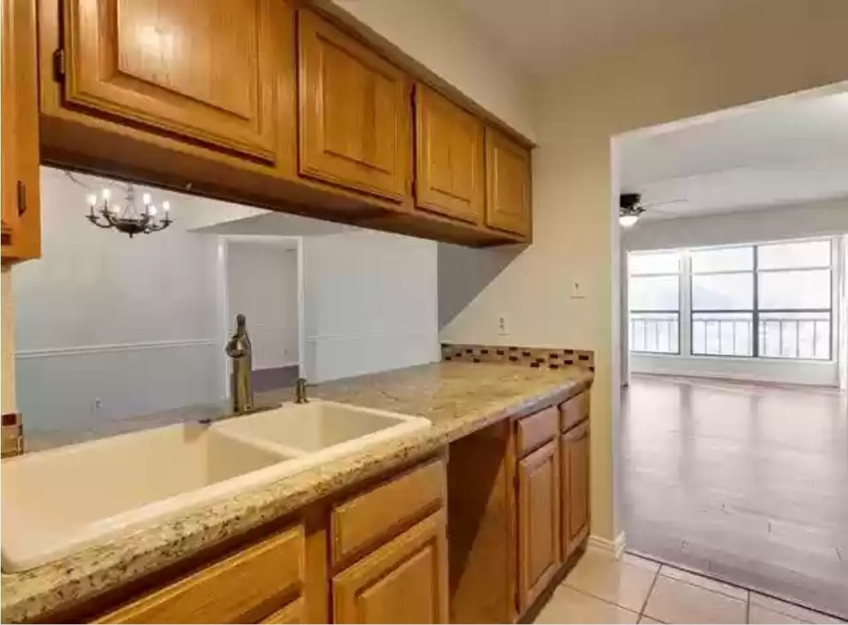 Building Photo - 11480 Audelia Rd