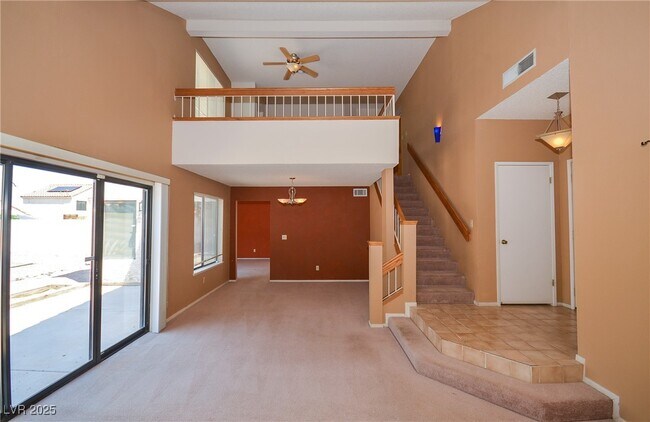 Building Photo - 25 Jensen Dr