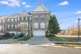 Building Photo - 6450 Waterfield Rd