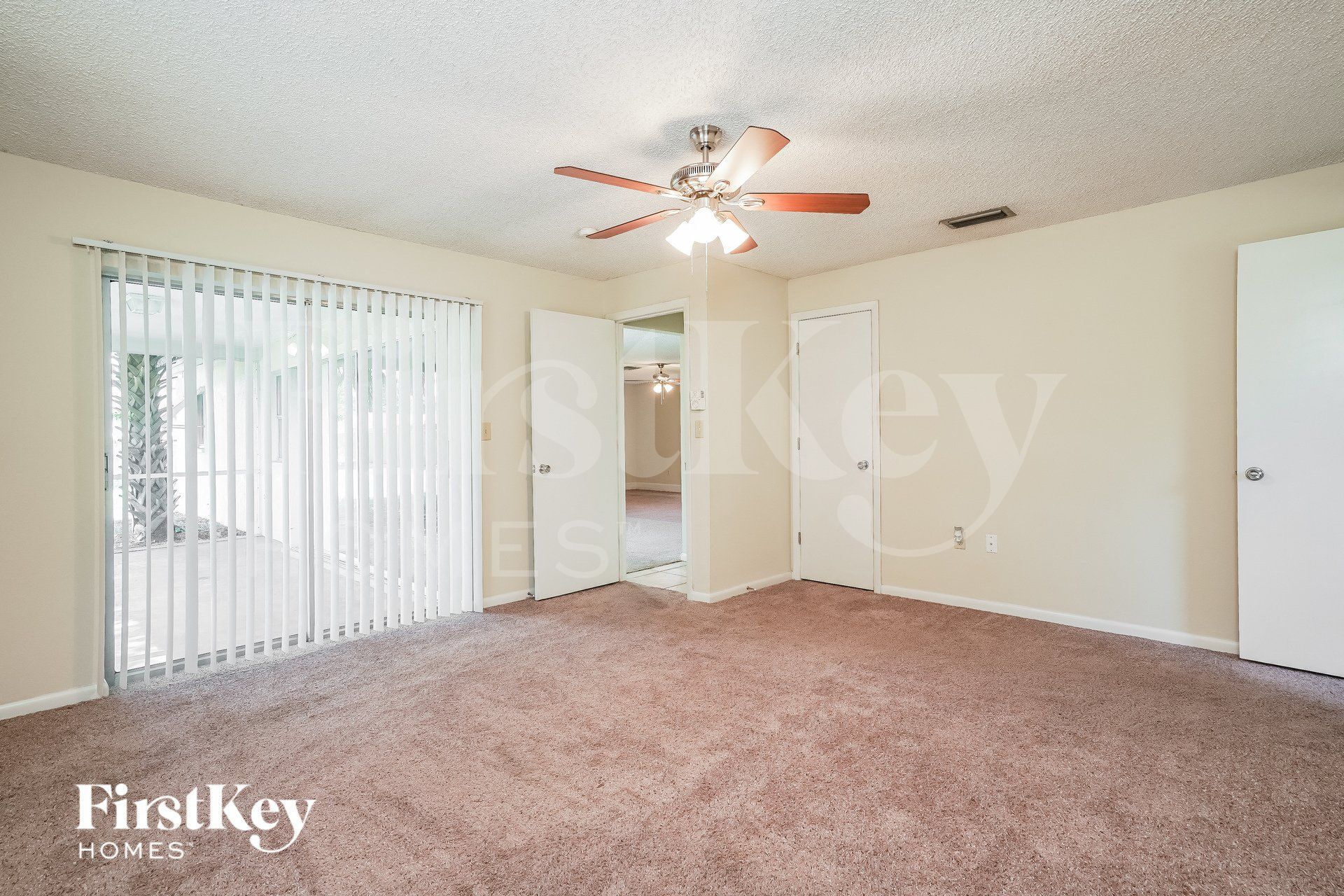 Building Photo - 18125 Hilda Dr