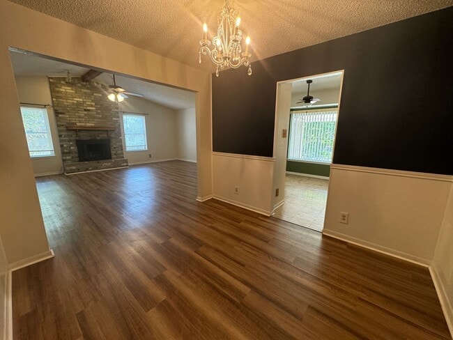 Building Photo - 3-Bedroom House for Rent in Killeen