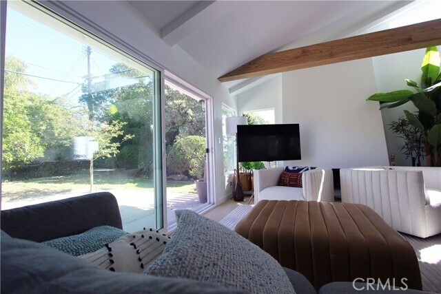 Building Photo - 1914 Pelican Ave