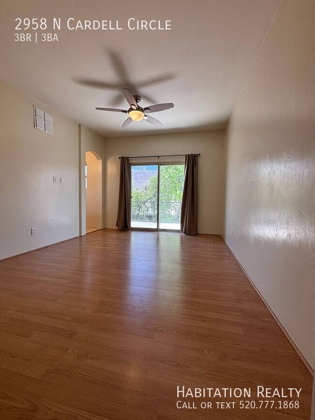 Building Photo - 2958 N Cardell Cir