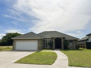 Building Photo - 12 N 17th St