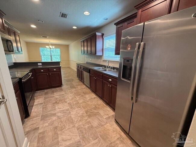 Building Photo - 3890 Weatherstone Cir