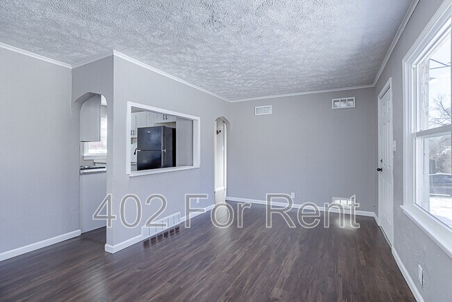 Building Photo - 5345 N 33rd Ave