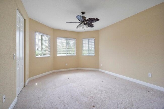 Building Photo - 11812 Windmill Lake Dr