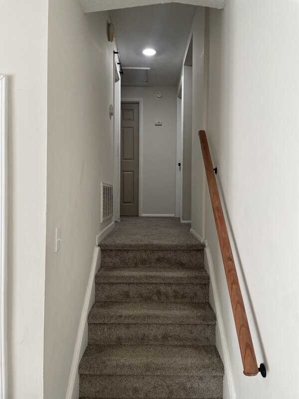 Building Photo - 101 Forestview Cir