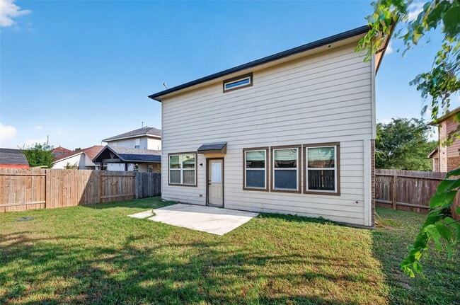 Building Photo - 1326 Seagler Pond Ln