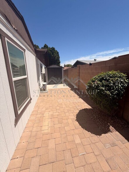 Building Photo - 13430 N 30th St