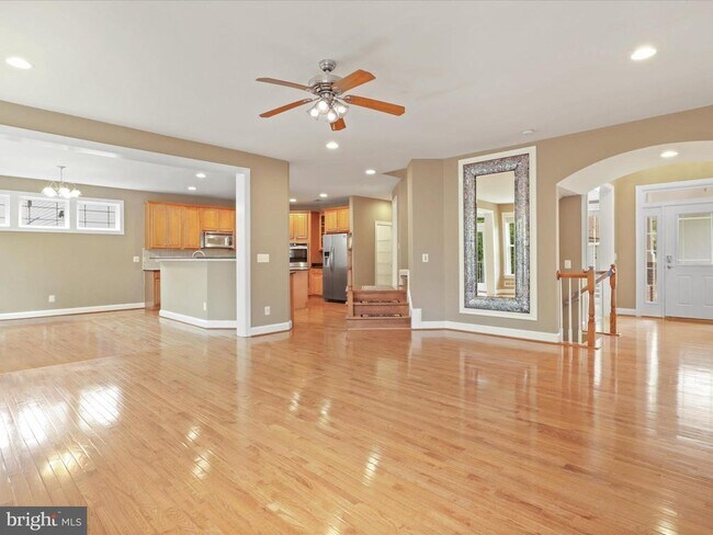 Building Photo - 8500 Indian Paintbrush Way