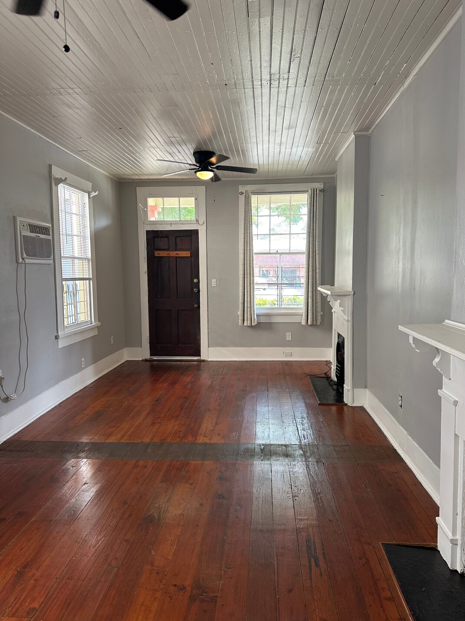 Building Photo - 7326 Freret St