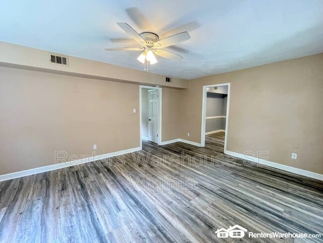 Building Photo - 5736 Avalon Woods Dr